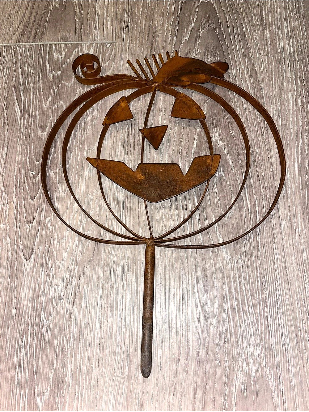 Metal Pumpkin outdoor yard decor Halloween Fall decoration 14 inches tall